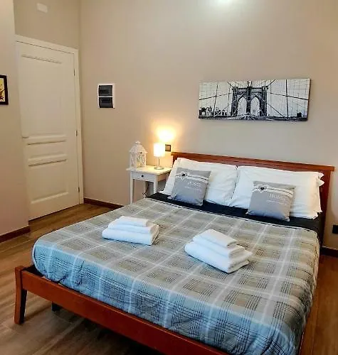 Martina's Gris Apartment Alba (Piedmont)